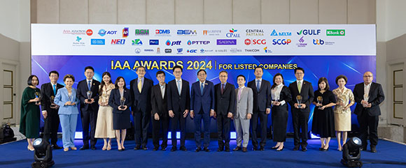 1016 IAA Awards Best CFO