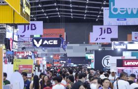COMMART UNLIMIT 2025 ประกาศความสำเร็จ!  กระแส AI PC แรงไม่หยุด กระตุ้นยอดขายโน้ตบุ๊กสูงสุดในงาน