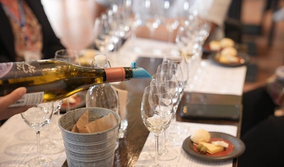 พาณิชย์ จับมือ WIPO ติวเข้มผู้ผลิต GI โคราช ดันเปิดตัวสู่ตลาดโลก เล็งเป้าไวน์เขาใหญ่