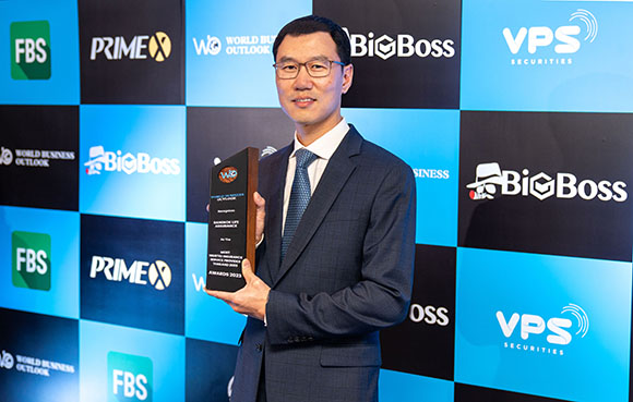 กรุงเทพประกันชีวิต คว้ารางวัล Most Trusted Insurance Service Provider Thailand 2023 ตอกย้ำผู้นำธุรกิจประกันชีวิตที่ลูกค้าวางใจในบริการ