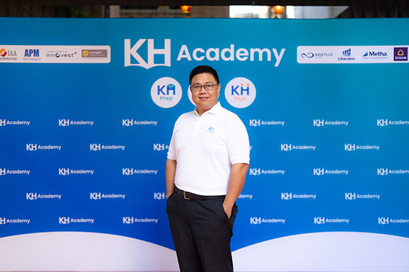 KH Academy เซ็น MOU คณะพาณิชยฯ มหาวิทยาลัยธรรมศาสตร์ ร่วมพัฒนาหลักสูตร-จัดกิจกรรมส่งเสริมการศึกษา ปั้นบุคลากรคุณภาพสู่ภาคธุรกิจ