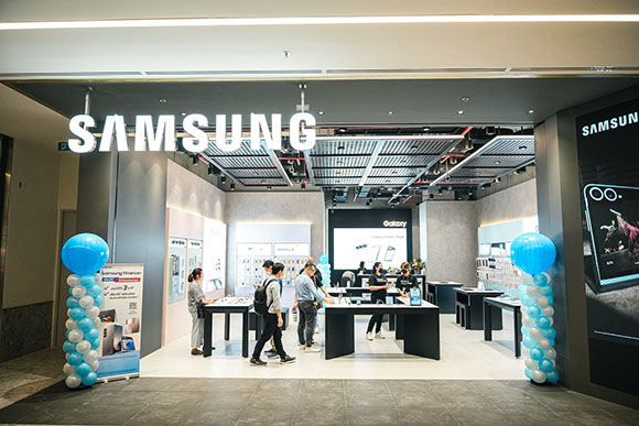 11480 CPW Samsung Premium Store